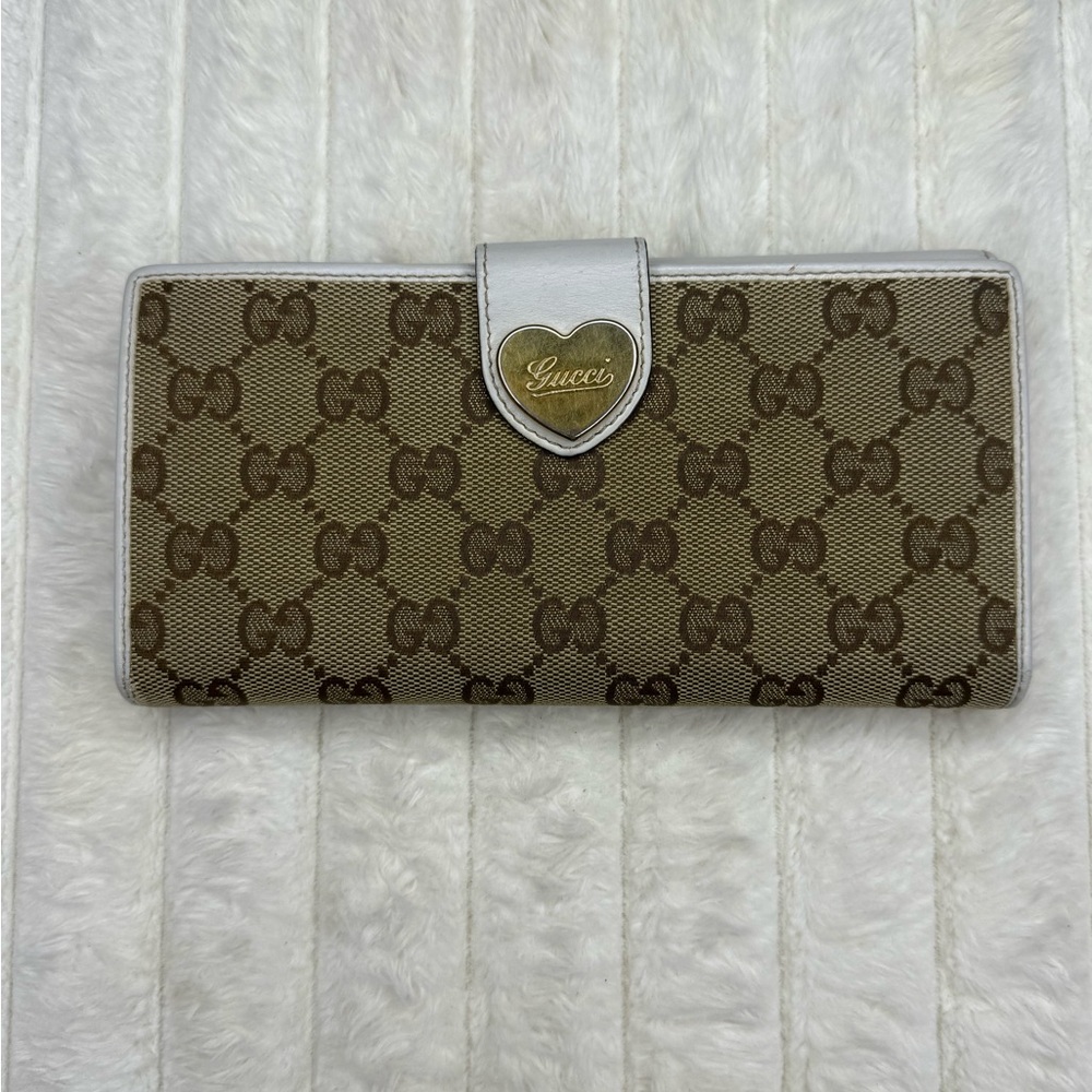 LONG GUCCI HEART WALLET